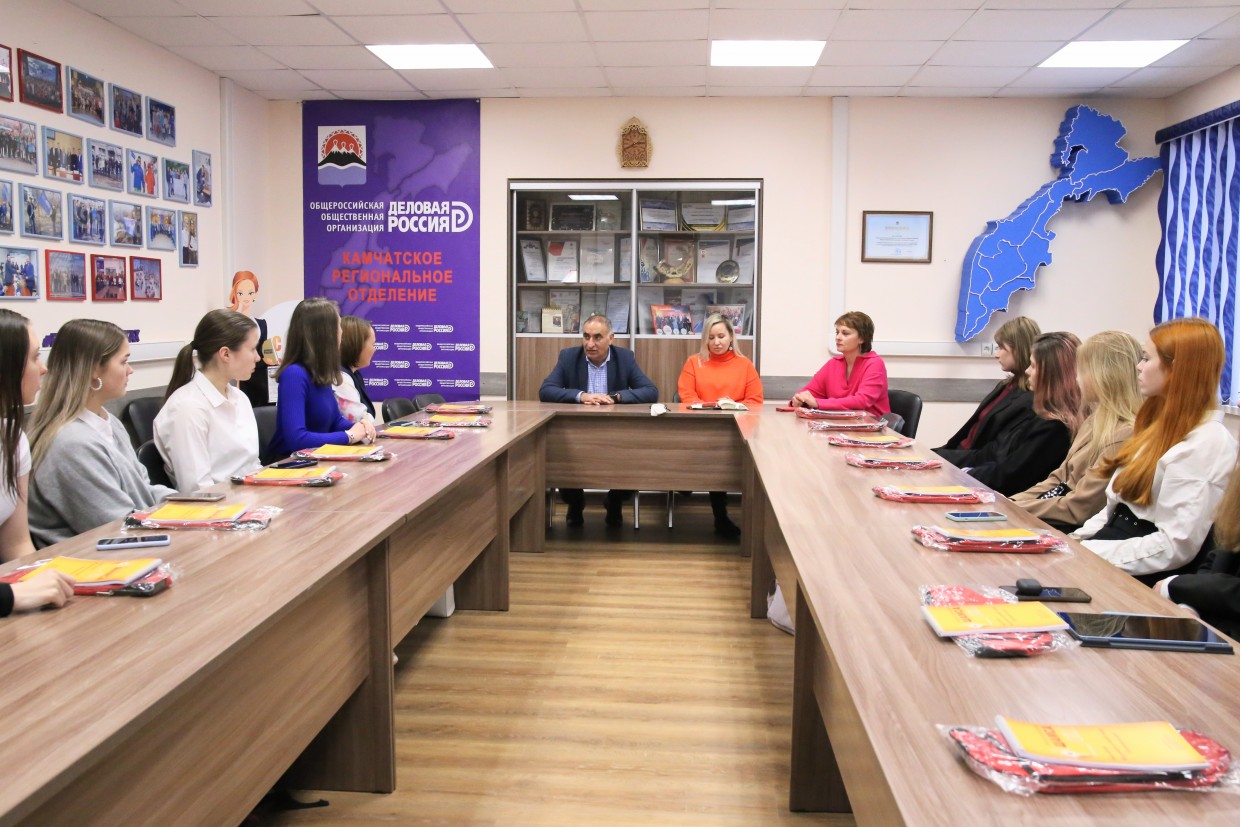 «Школа «Деловой России» открыла двери для учеников лицея 46